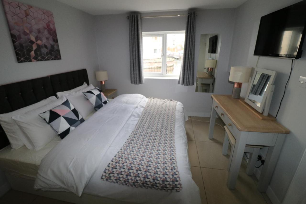 Riverside Rooms Reading Extérieur photo